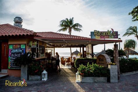 best restaurants in oranjestad aruba